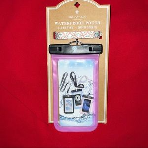 Oak And Reed Waterproof Pouch Clear View Touch Screen - Phones/cameras NWT